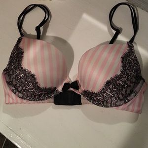 Victoria secret push up bra