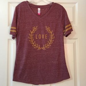Love t-shirt