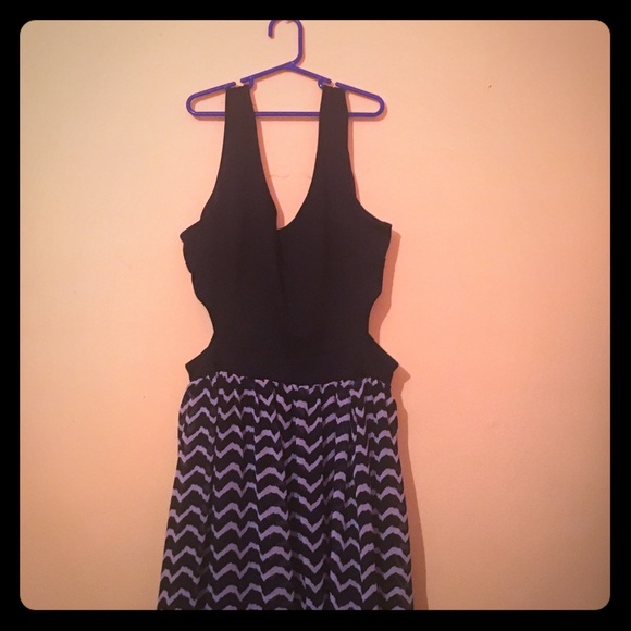 Chiffon blue and white dress