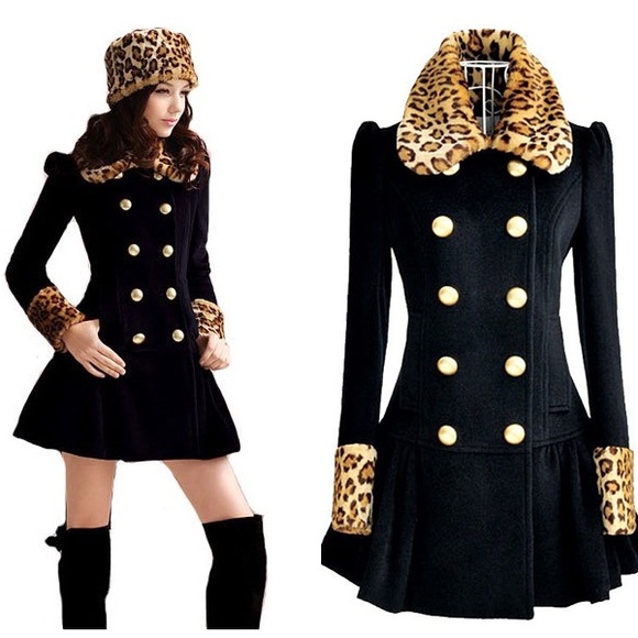 Coat (Navy Blue color) New With out Tag!!!