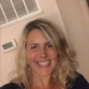 Meet your Posher, Stacia