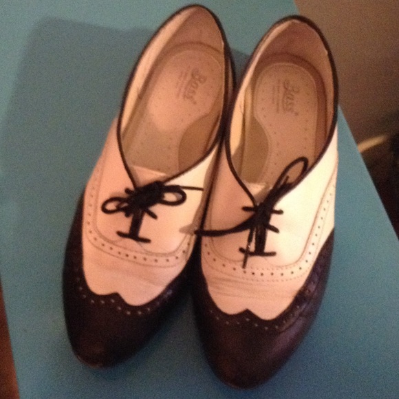 Bass  Joyce Black and White Wingtips