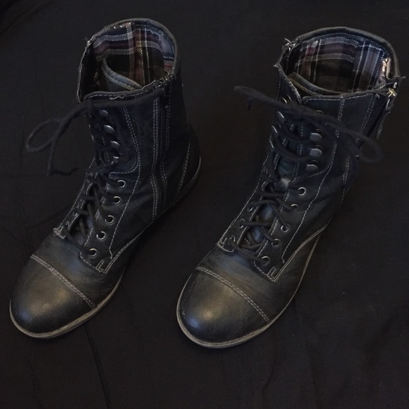 American Rag Deputy Round Toe Boots, size 7.5