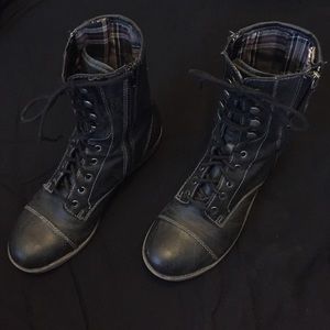 American Rag Deputy Round Toe Boots, size 7.5