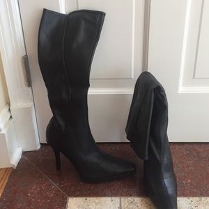 Black Nine West new boots (never worn)