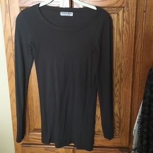 Long sleeve t