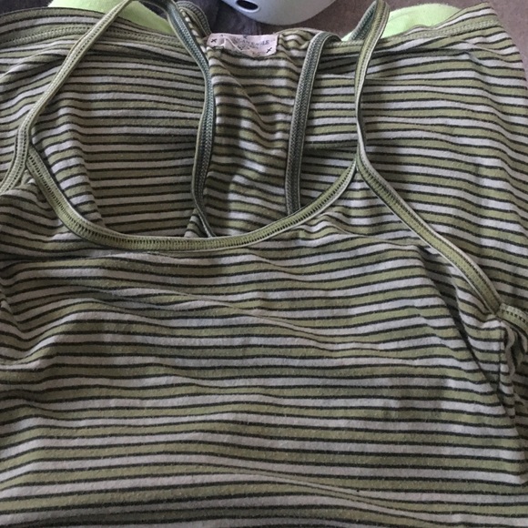 AE small razor back tank
