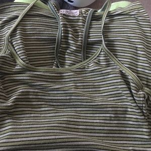 AE small razor back tank