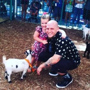 Meet your Posher, Cole