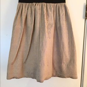 Gold high-waisted embroidered skirt