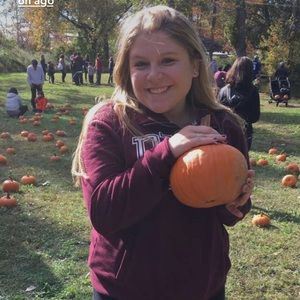 Meet your Posher, Sara