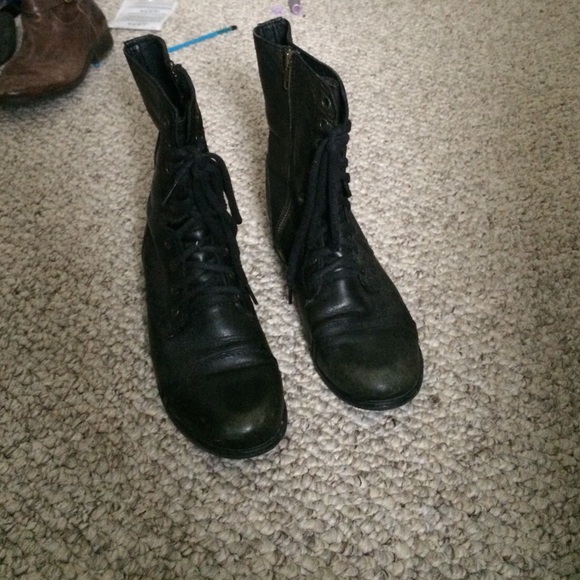 Steve Madden Black Combat Boots - Picture 2 of 4