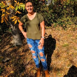 Meet your Posher, Latasha