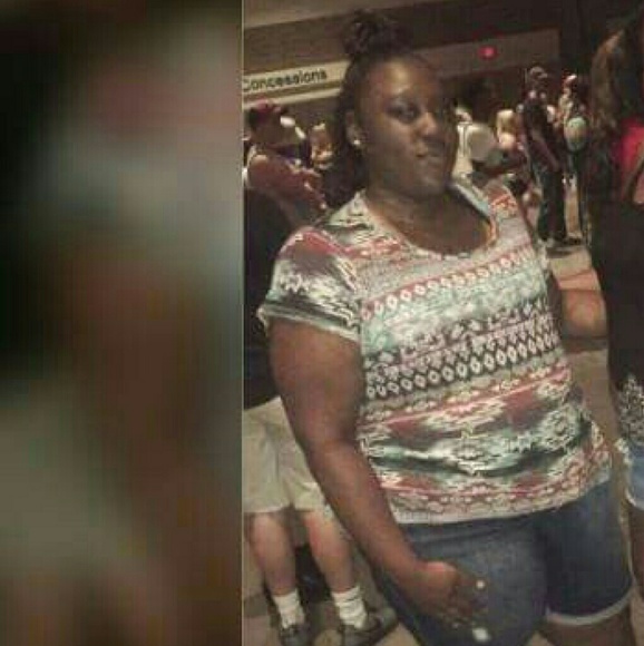 Meet your Posher, Elexis