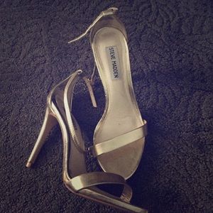 Steve Madden gold heels