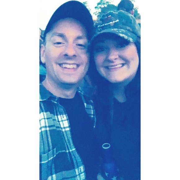 Meet your Posher, Becca