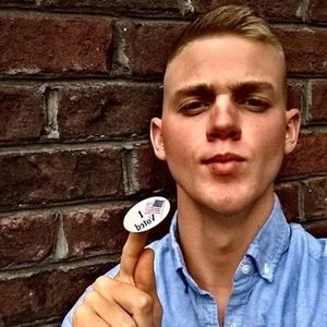 Meet your Posher, Bryson