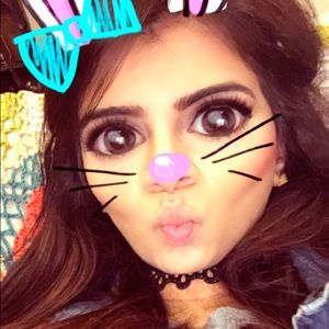Meet your Posher, Henna