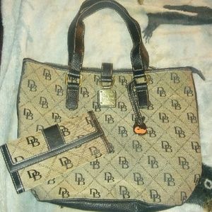 Dooney & Bourke purse and wallet