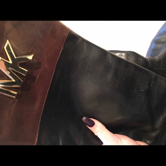 Michael Kors Hayley Boot, 7 1/2 - Picture 4 of 4