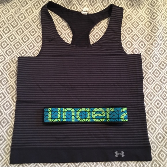 ‼️REDUCED‼️Under armour tank