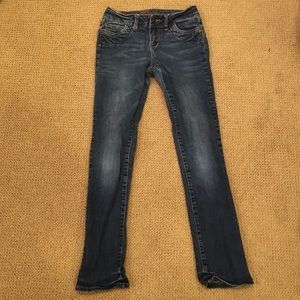 Delia's Dark Wash Jeans