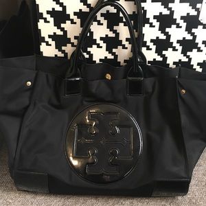 Tory burch tote