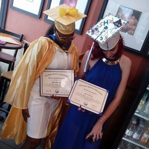 Meet your Posher, Eva