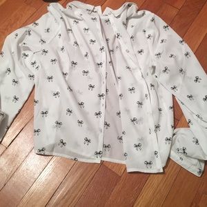 Button Up never worn women's blouse