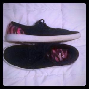 Emerica Thrasher Skate Shoes