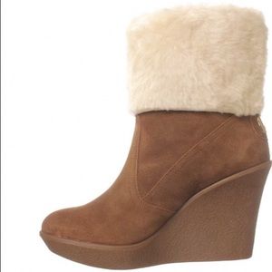 Coach Winona Wedge Suede Fur Boots size 9