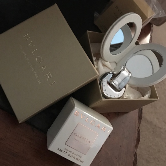 Bvlgari crystalline travel spray and beauty mirror