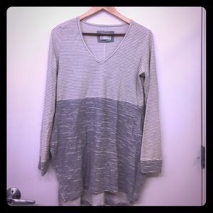 The comfiest sweater/shirt ever!