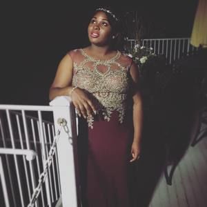 Meet your Posher, Destiny