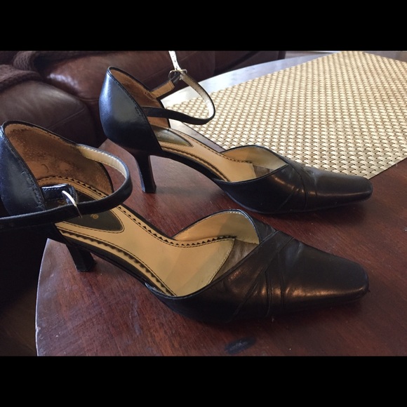 Liz Claiborne flex - Picture 2 of 3