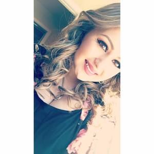 Meet your Posher, Monique