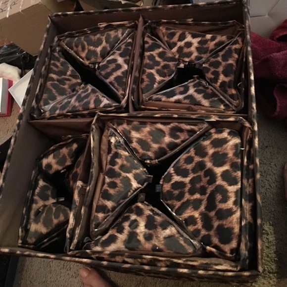 Box set with organizer brand new