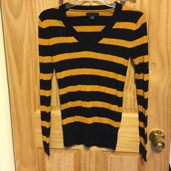Tommy Hilfiger gold and blue sweater