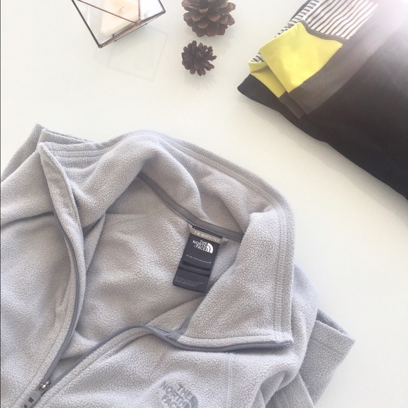 North face gray and white fleece
