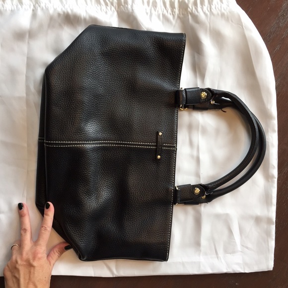 Black Kate spade purse
