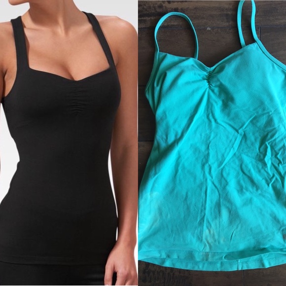 ✨ Lululemon Aqua Tank✨ - Picture 2 of 4