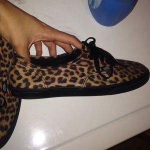 cheetah print Vans