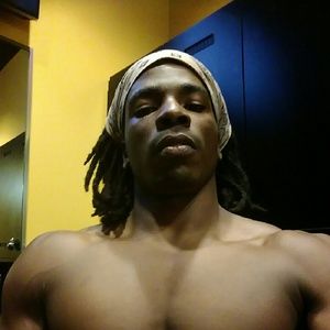 Meet your Posher, Khalif