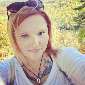 Meet your Posher, Nadean