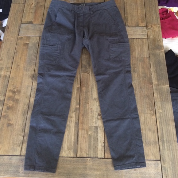 NWOT LOFT Skinny Cargo