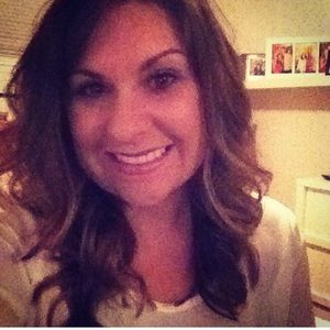 Meet your Posher, Brooke