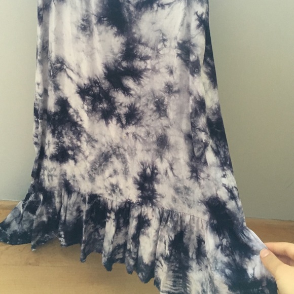 Tie dye dress ! Similar to Brandy jada dress - Picture 2 of 2