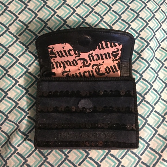 Juicy couture wallet - Picture 2 of 4