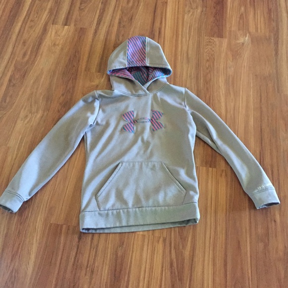 Under Armour Sweatshirt