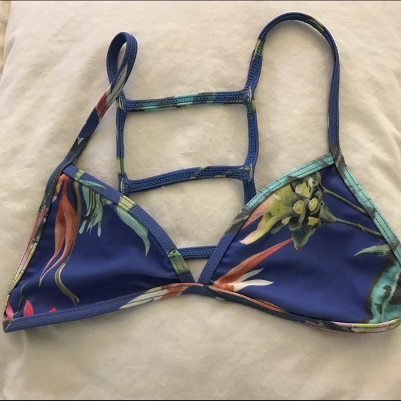 Stone Fox Swim Cora top
